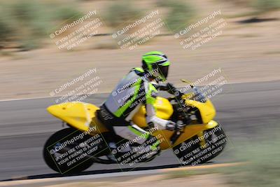 media/Sep-25-2023-Moto Forza (Mon) [[81ffa65e0a]]/B-C Group/Session 4 (Turn 10 Inside)/